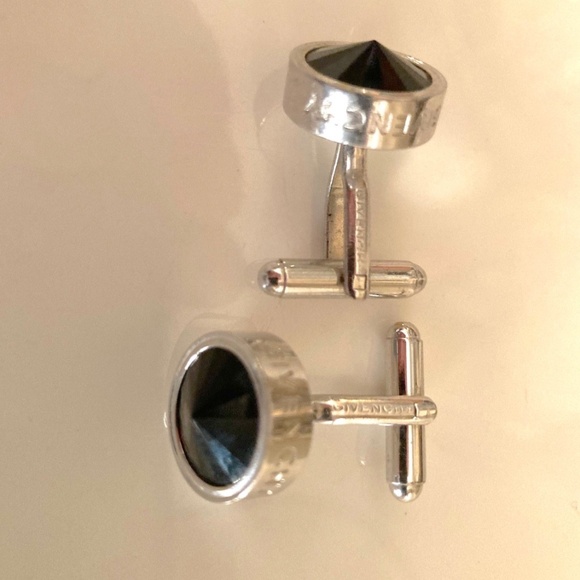 Givenchy Paris Pyramid Stud Cufflinks – Luxury Designer Statement - Picture 3 of 6